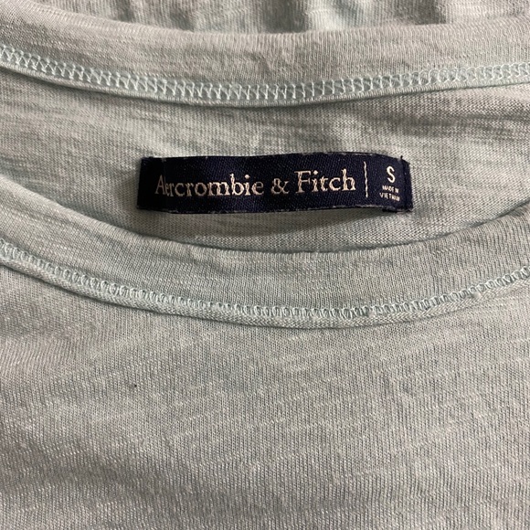 Abercrombie Blue T-Shirt with Pocket - Picture 4 of 4